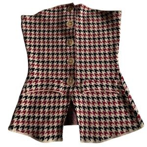 Rich & Famous Houndstooth Button-Front Women’s Vest in Red, Black & Cream